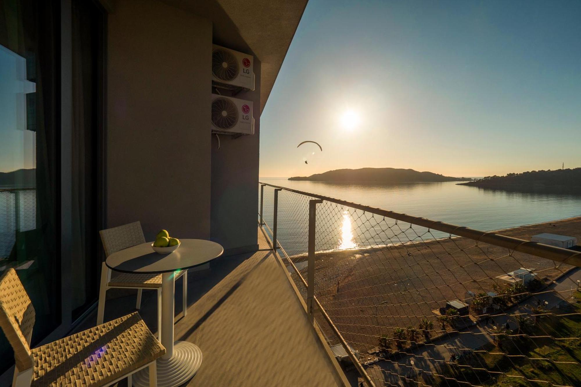 Sea Star Budva Exterior photo